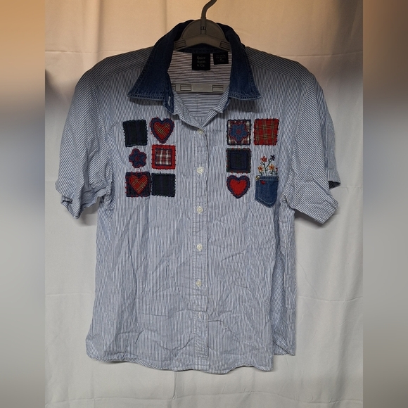 Women's cotton Blue Striped Button Down Shirt with Patchwork - Picture 1 of 7